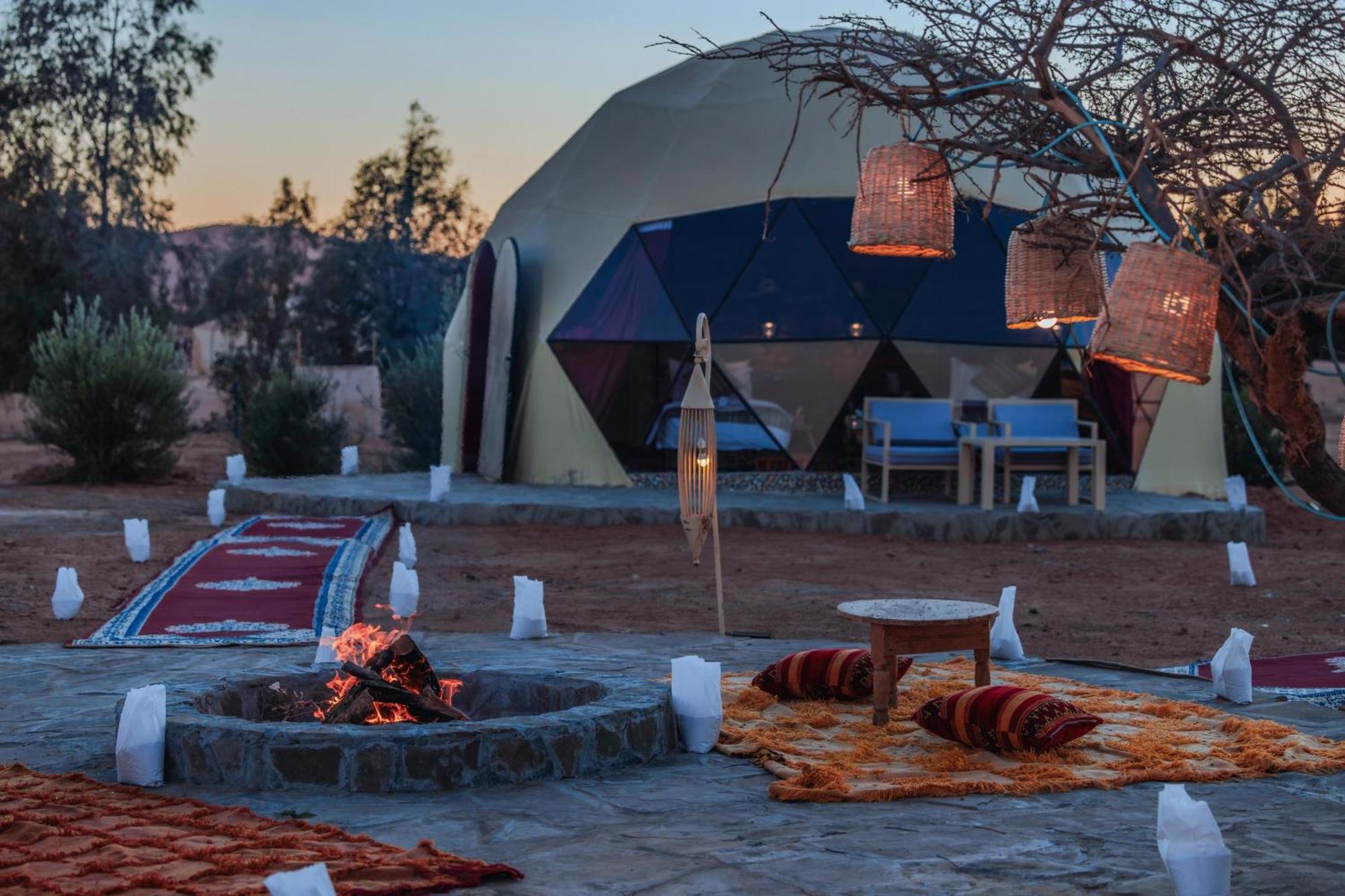Hotel Luxury Camp Camelhouse à Merzouga Extérieur photo