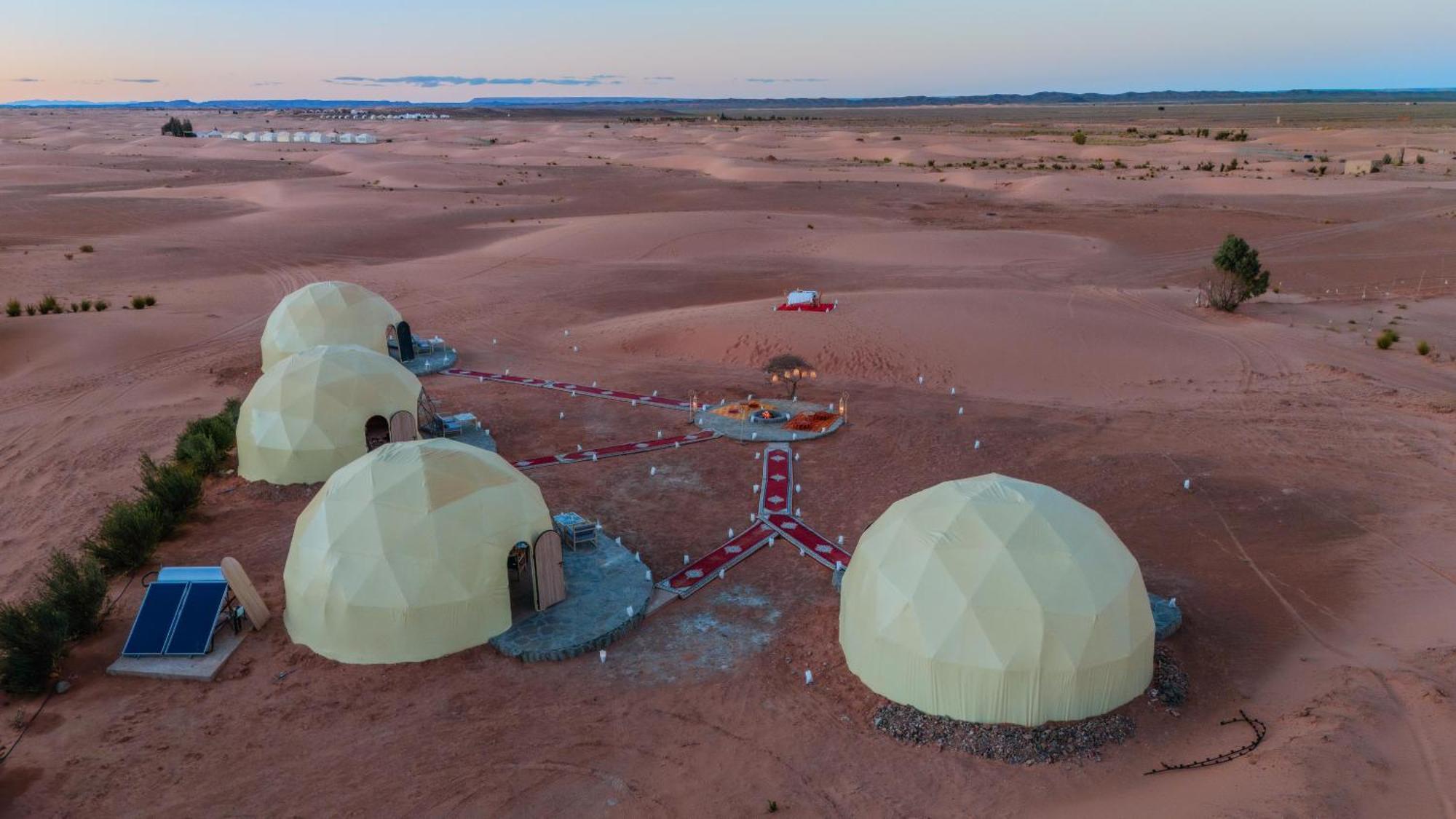Hotel Luxury Camp Camelhouse à Merzouga Extérieur photo