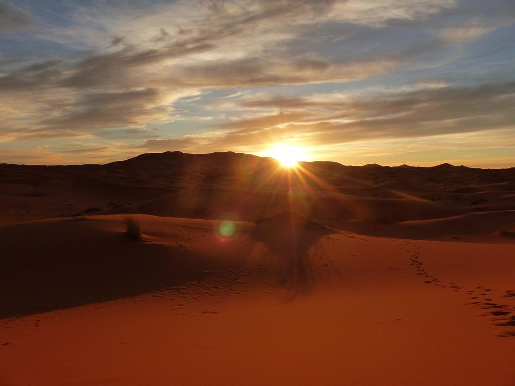 Hotel Luxury Camp Camelhouse à Merzouga Extérieur photo